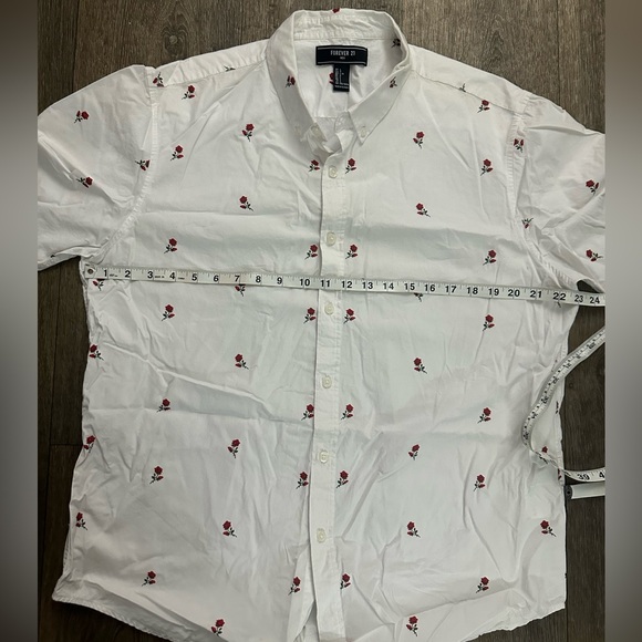 All over rose shirt - Picture 3 of 4